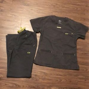 Iguana Med scrub set